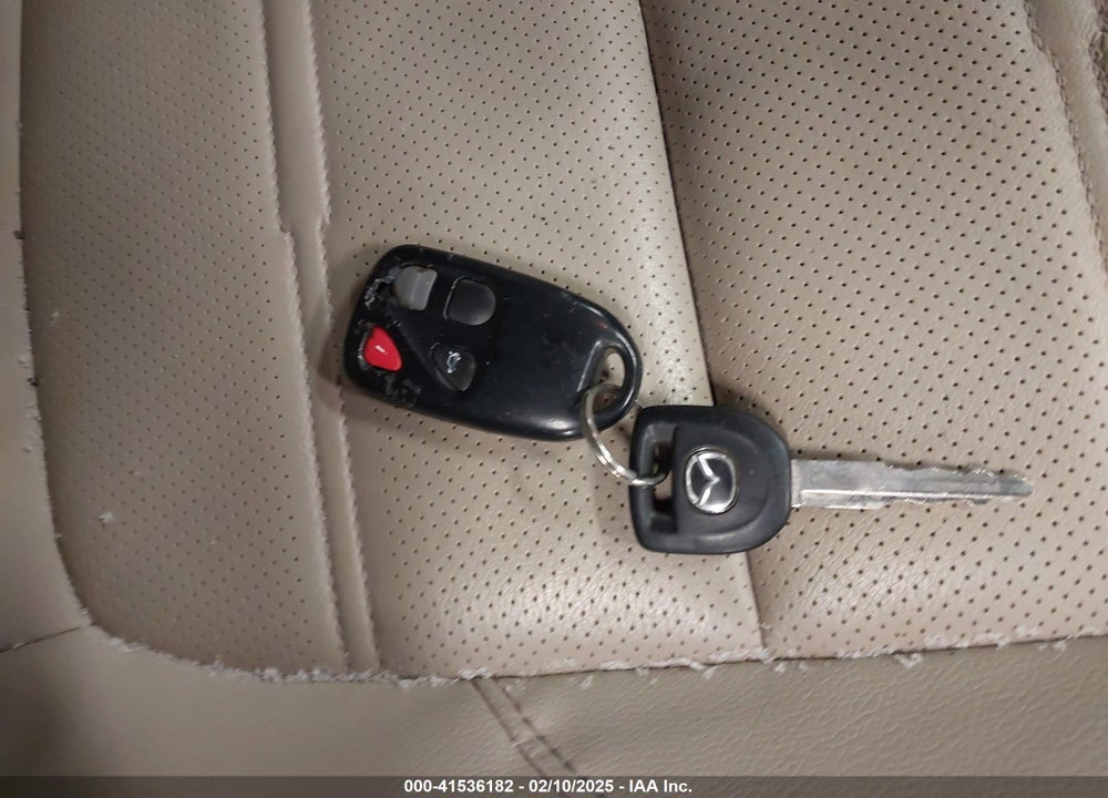 2019 HONDA CR-V VIN: 2HKRW2H88KH647084