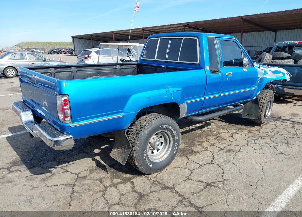 1986 TOYOTA PICKUP XTRACAB RN67 DLX VIN: JT4RN67P6G5025142