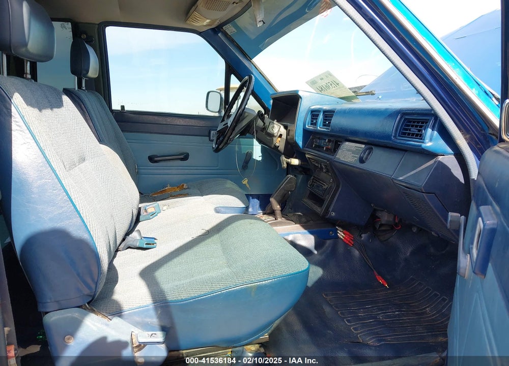 1986 TOYOTA PICKUP XTRACAB RN67 DLX VIN: JT4RN67P6G5025142