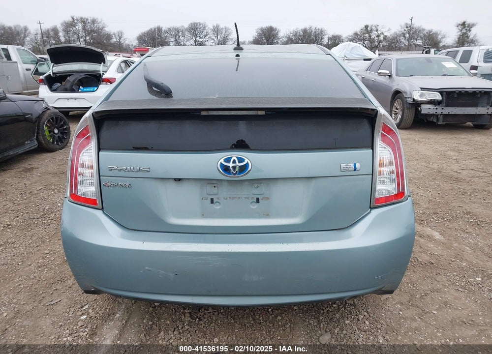 2014 TOYOTA PRIUS VIN: JTDKN3DU5E1737883
