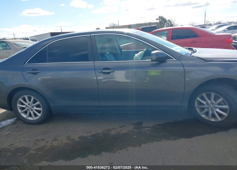 2011 TOYOTA CAMRY XLE V6 VIN: 4T1BK3EKXBU125223
