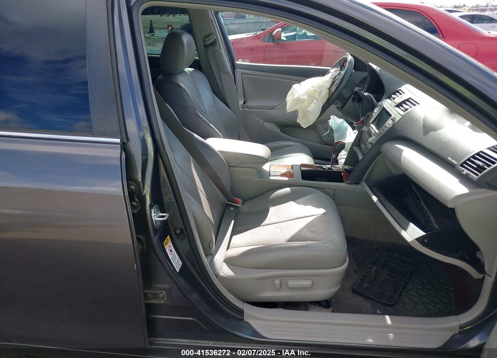 2011 TOYOTA CAMRY XLE V6 VIN: 4T1BK3EKXBU125223