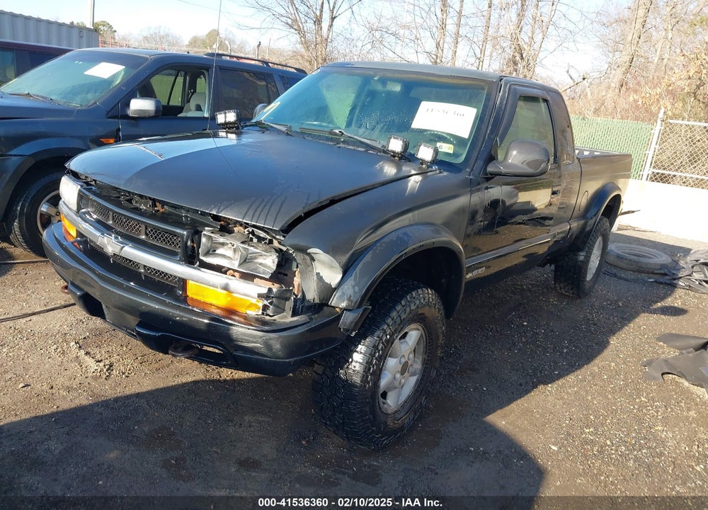 1998 CHEVROLET S-10 LS VIN: 1GCCT19W6W8116587