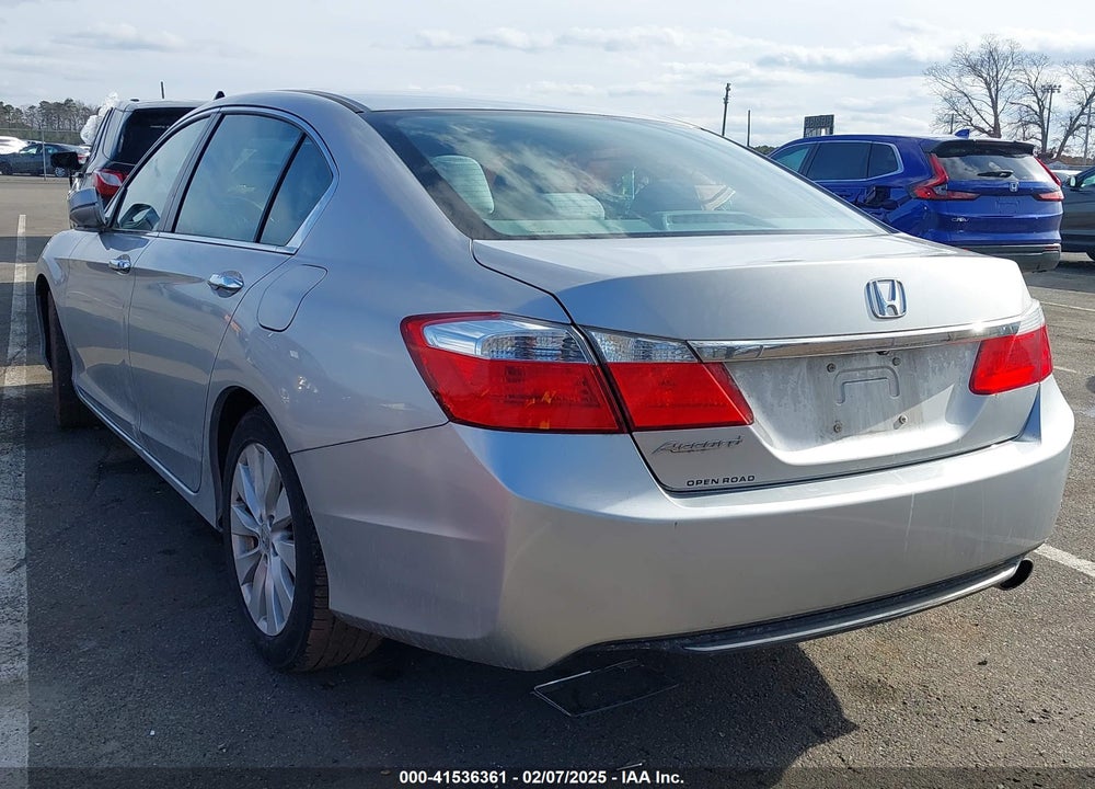 2015 HONDA ACCORD VIN: 1HGCR2F71FA180242