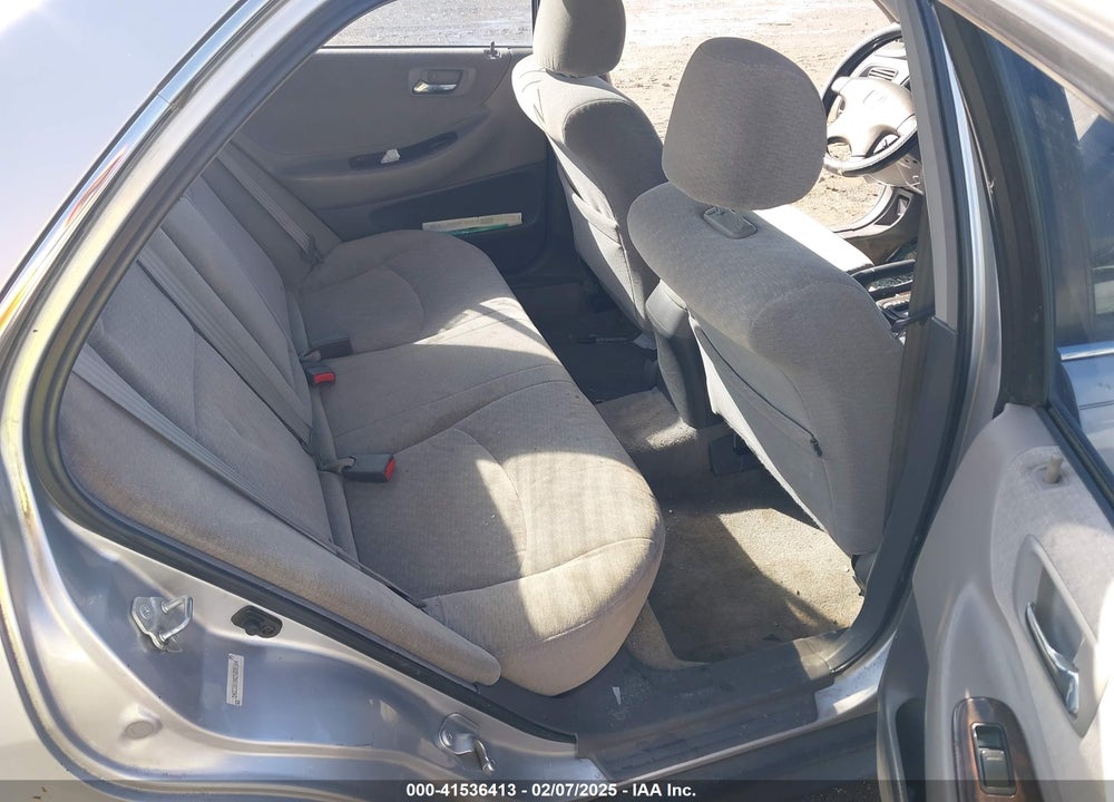 2002 HONDA ACCORD 2.3 EX/2.3 SE VIN: 1HGCG66882A096564
