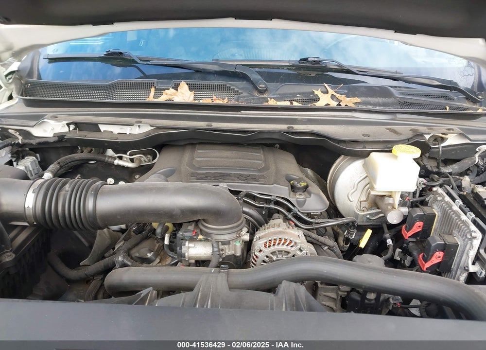2019 RAM 1500 TRADESMAN 4X4 6'4 BOX VIN: 1C6SRFCTXKN652547