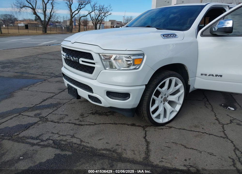 2019 RAM 1500 TRADESMAN 4X4 6'4 BOX VIN: 1C6SRFCTXKN652547