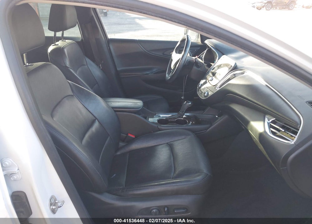 2017 CHEVROLET MALIBU VIN: 1G1ZH5SX8HF282820