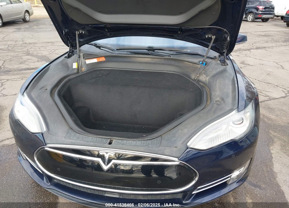 2015 TESLA MODEL S VIN: 5YJSA1H29FFP73187