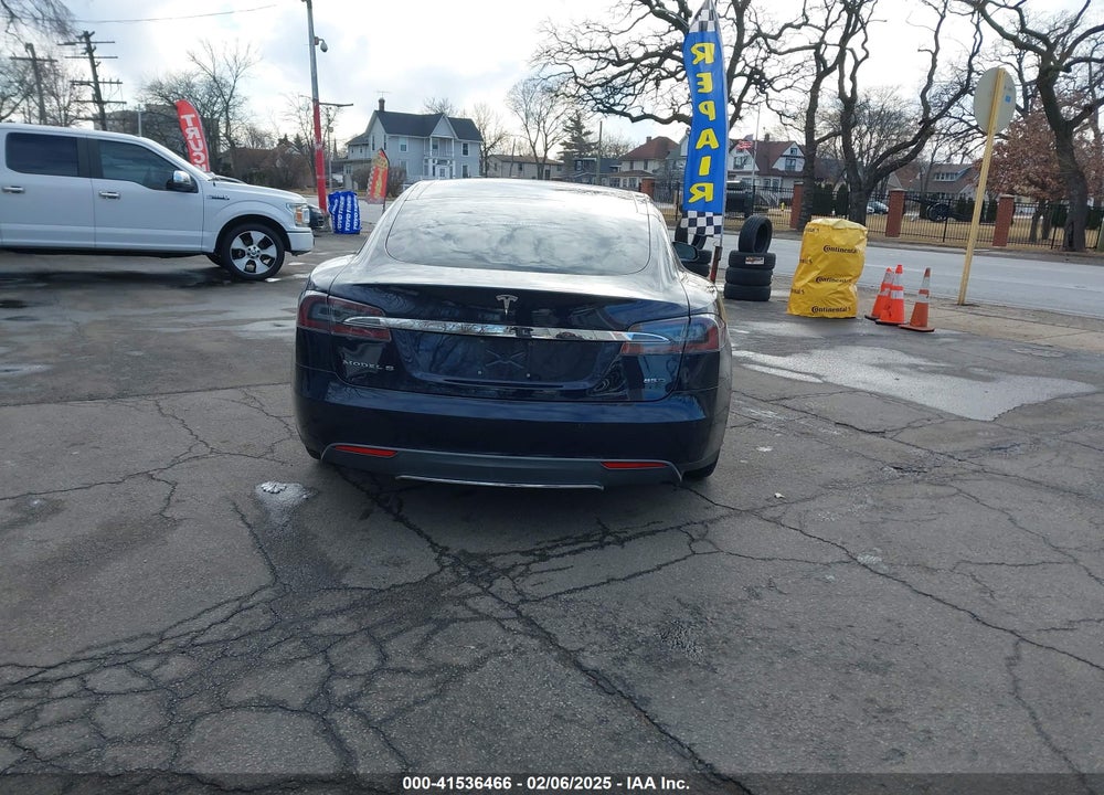2015 TESLA MODEL S VIN: 5YJSA1H29FFP73187