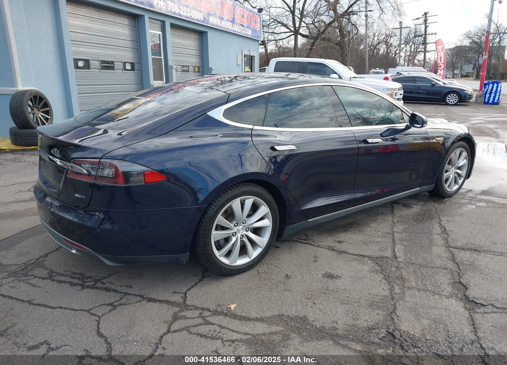2015 TESLA MODEL S VIN: 5YJSA1H29FFP73187