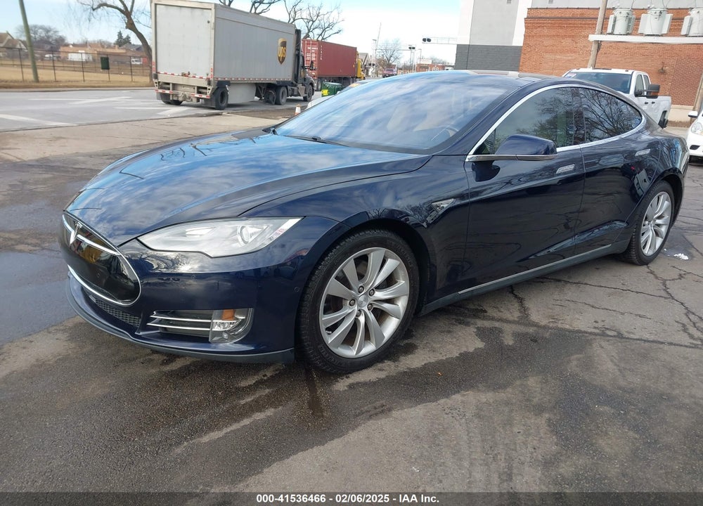 2015 TESLA MODEL S VIN: 5YJSA1H29FFP73187