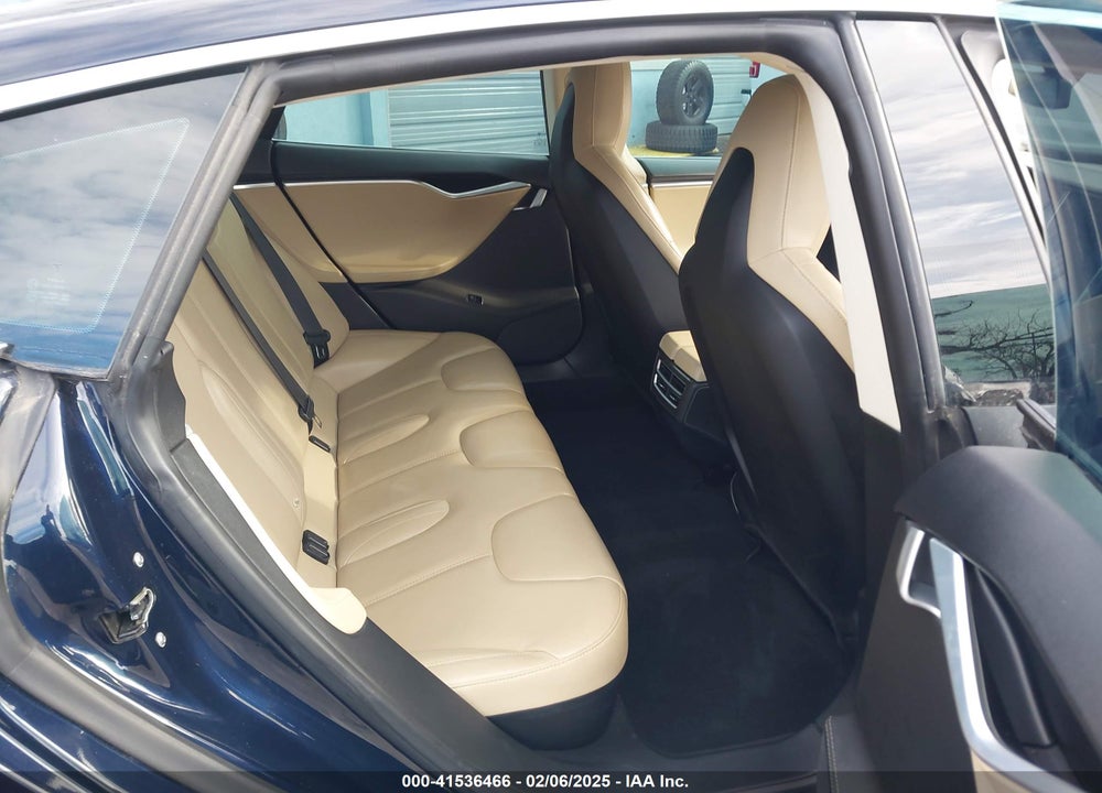 2015 TESLA MODEL S VIN: 5YJSA1H29FFP73187