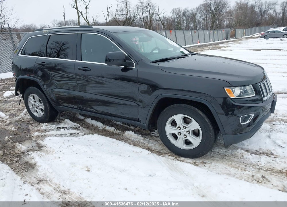 2015 JEEP GRAND CHEROKEE LAREDO VIN: 1C4RJFAG3FC758196