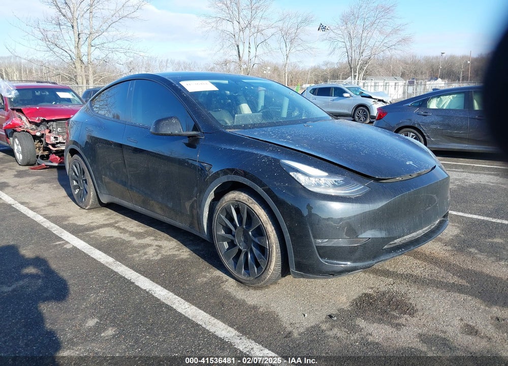 2021 TESLA MODEL Y LONG RANGE DUAL MOTOR ALL-WHEEL DRIVE VIN: 5YJYGDEE3MF084686