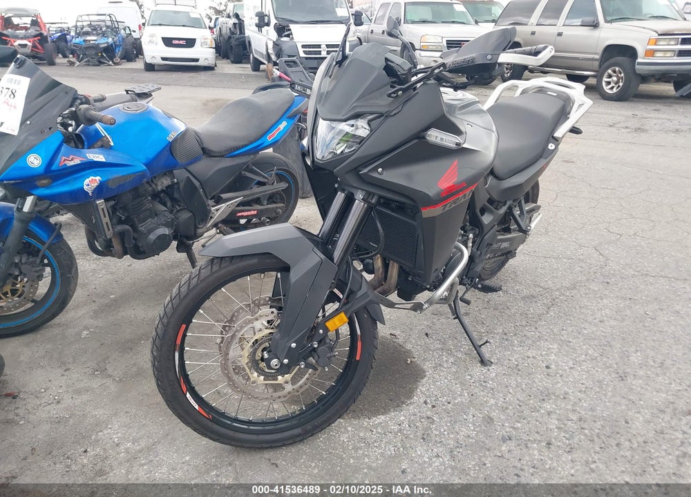 2024 HONDA XL750 VIN: JH2RD1615RK100539