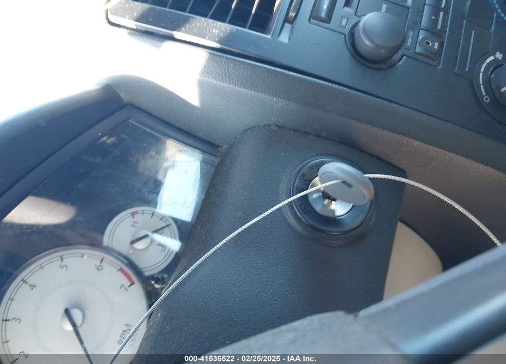 2007 CHRYSLER 300 VIN: 2C3KA43R57H616021
