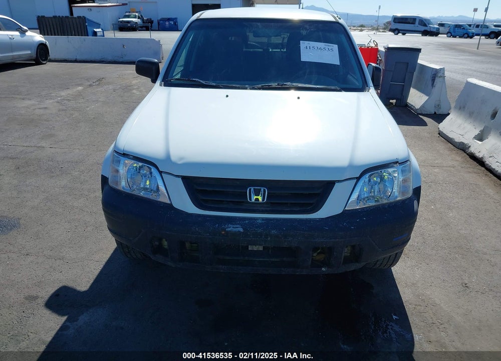 2000 HONDA CR-V LX VIN: JHLRD2847YS002264