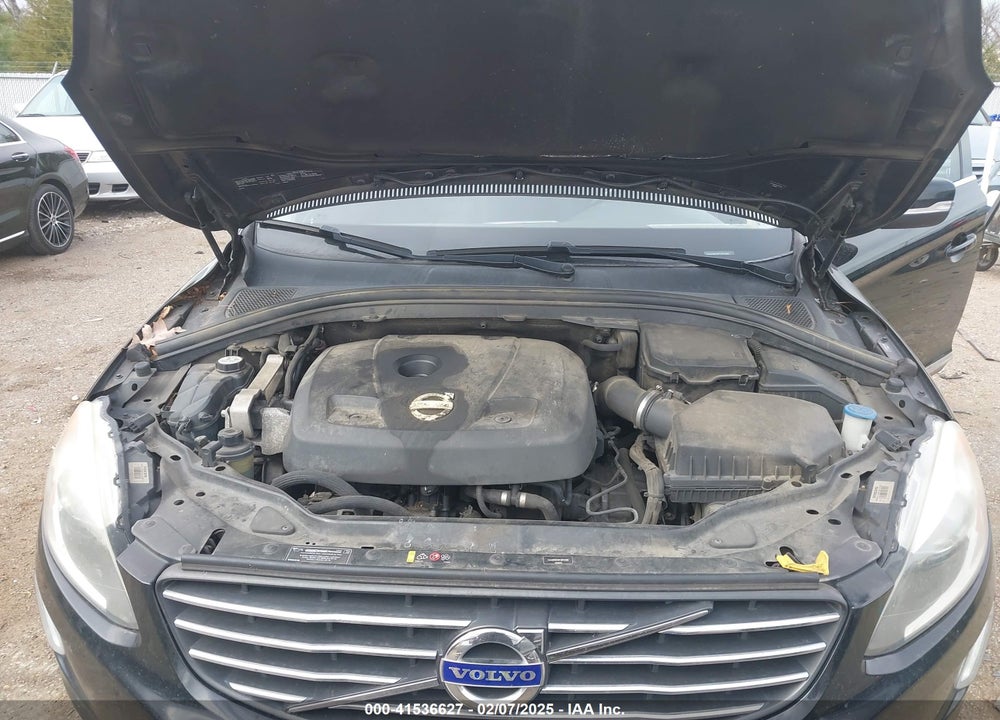 2015 VOLVO XC60 T5 PREMIER VIN: YV440MDK6F2674328