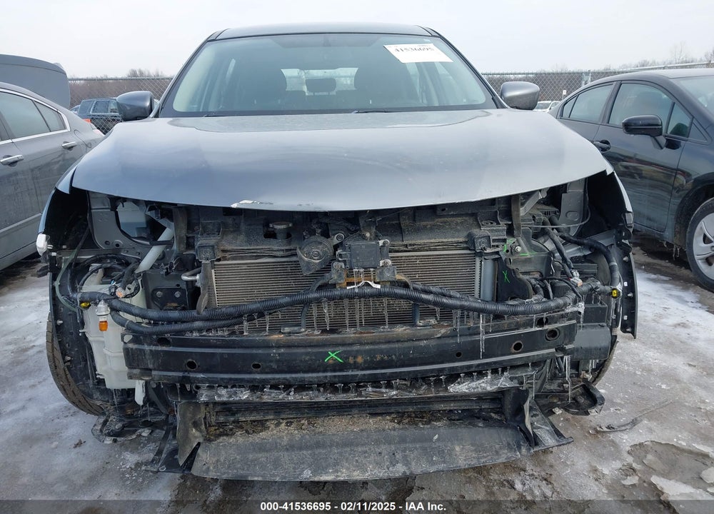 2018 NISSAN ROGUE S VIN: KNMAT2MV7JP547921