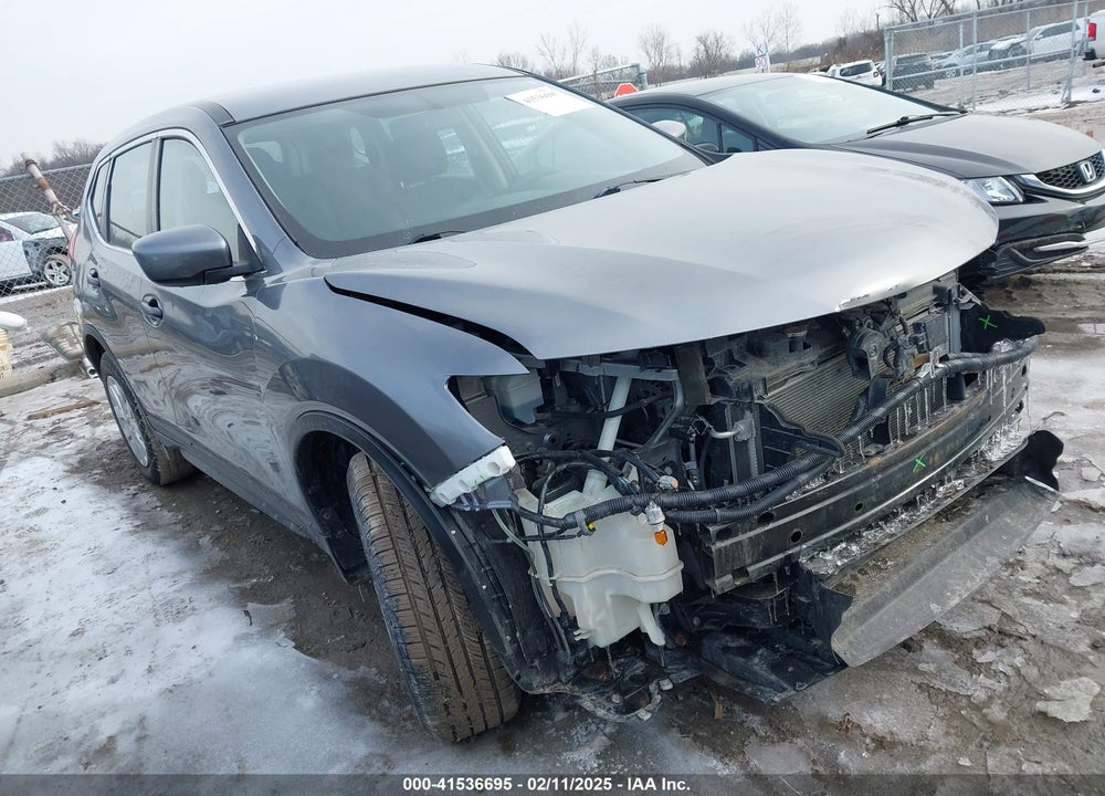 2018 NISSAN ROGUE S VIN: KNMAT2MV7JP547921