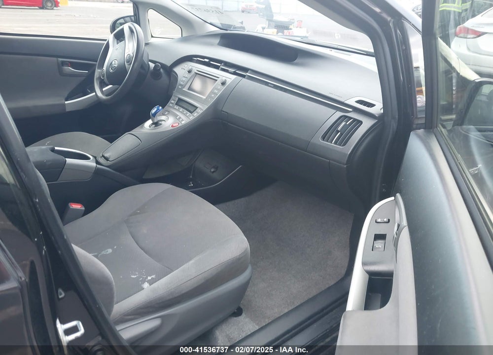 2015 TOYOTA PRIUS VIN: JTDKN3DU5F0456397
