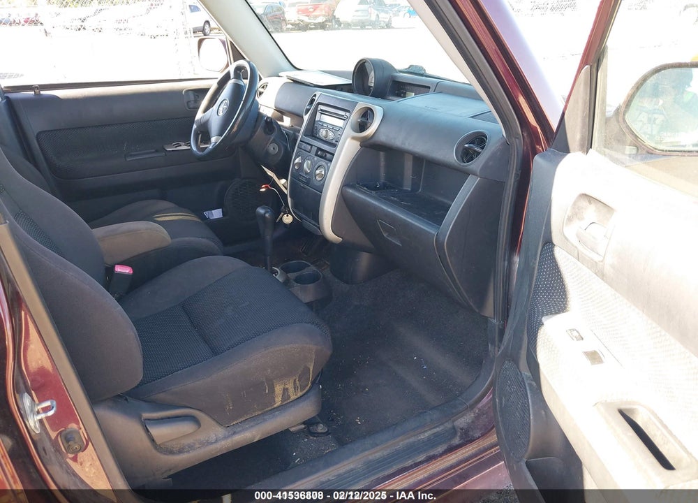2006 SCION XB VIN: JTLKT324264035596
