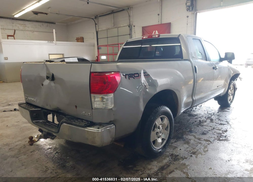 2010 TOYOTA TUNDRA VIN: 5TFUM5F18AX005636