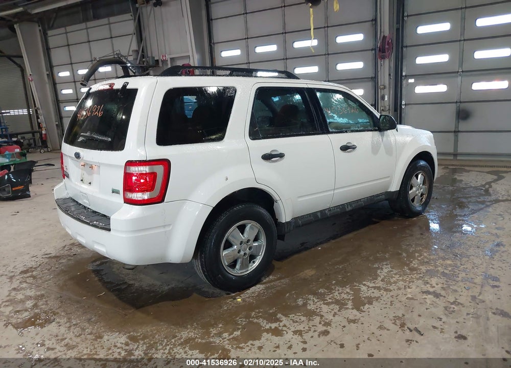 2011 FORD ESCAPE XLT VIN: 1FMCU0DG4BKB79087
