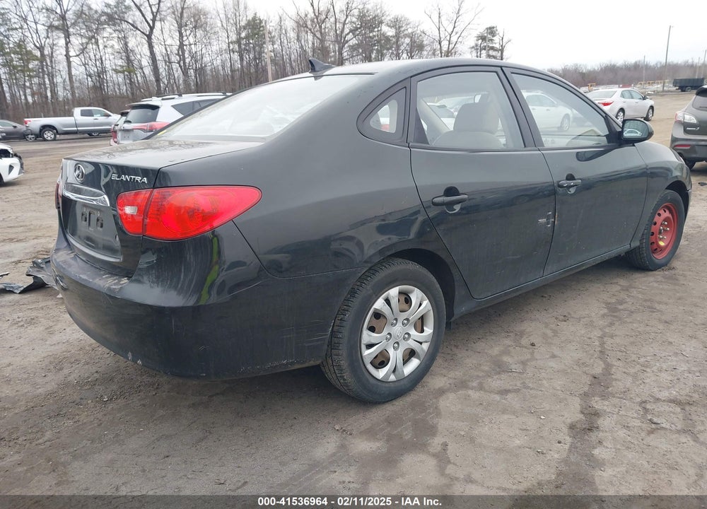2010 HYUNDAI ELANTRA VIN: KMHDU4AD3AU085422