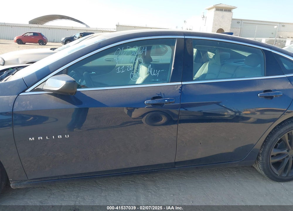 2021 CHEVROLET MALIBU FWD LT VIN: 1G1ZD5ST0MF065264