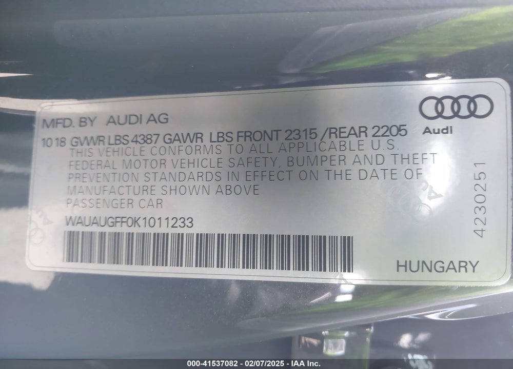 2019 AUDI A3 VIN: WAUAUGFF0K1011233