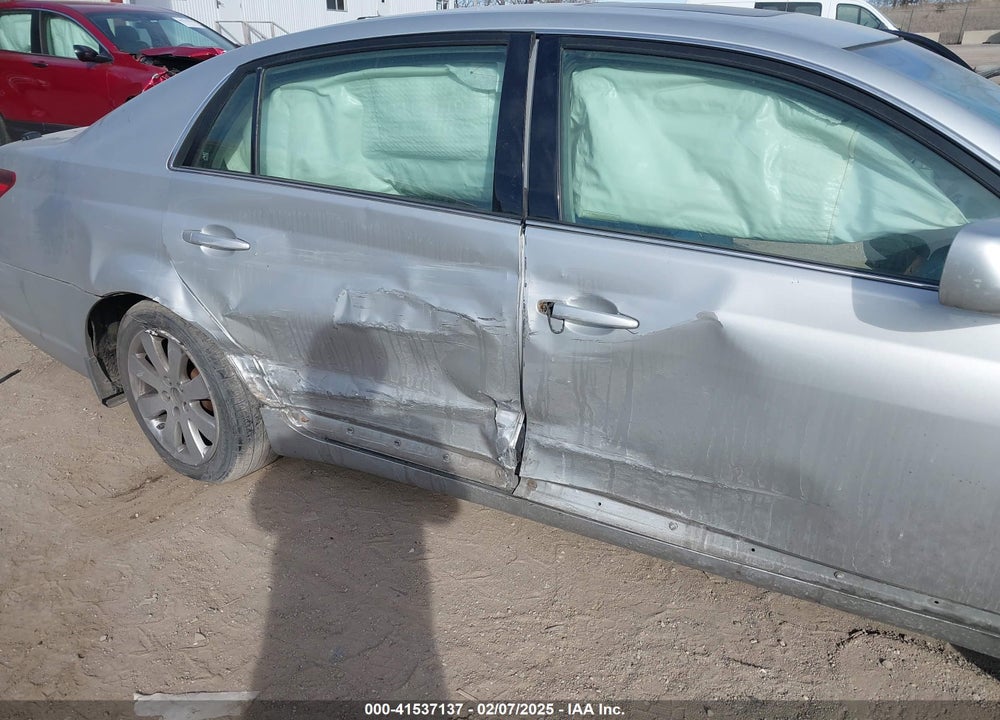 2005 TOYOTA AVALON XLS VIN: 4T1BK36B95U002791