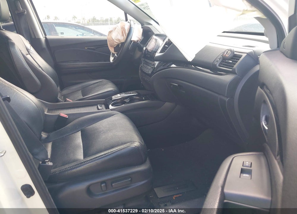 2017 HONDA PILOT ELITE VIN: 5FNYF6H0XHB050023