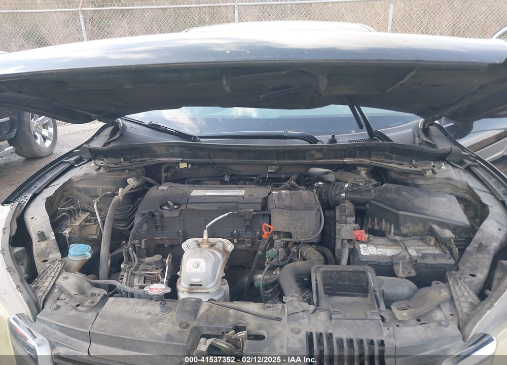 2015 HONDA ACCORD SPORT VIN: 1HGCR2F57FA065675