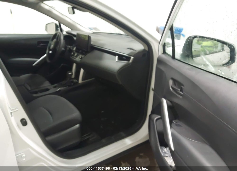 2024 TOYOTA COROLLA CROSS LE VIN: 7MUCAABG7RV091021