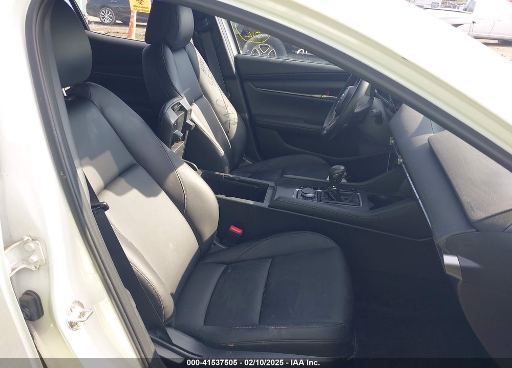 2023 MAZDA 3 2.5 S SELECT VIN: JM1BPAKM9P1603298