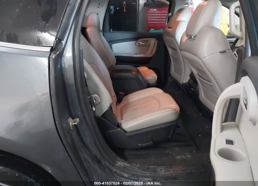 2009 CHEVROLET TRAVERSE LTZ VIN: 1GNEV33D49S106709