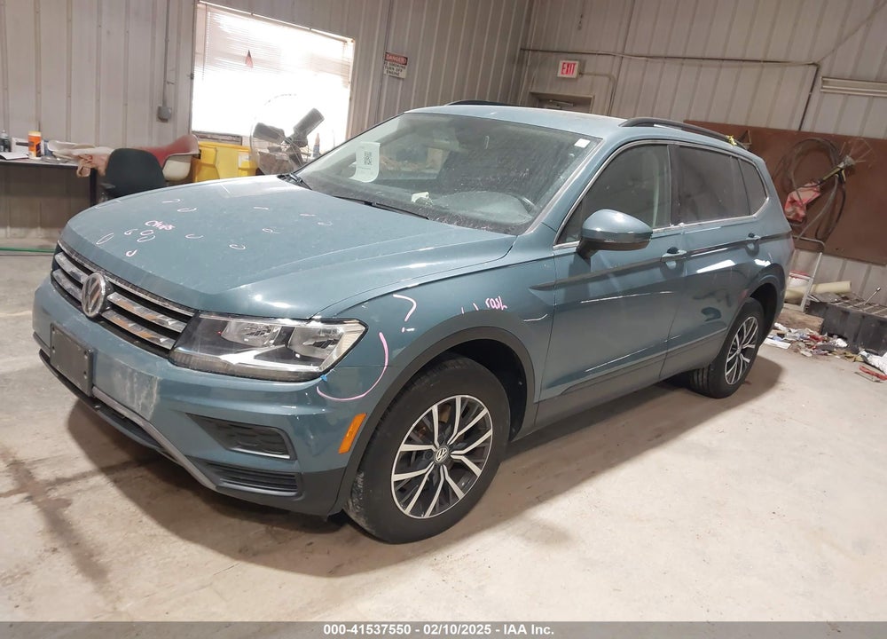 2019 VOLKSWAGEN TIGUAN VIN: 3VV2B7AX7KM079093
