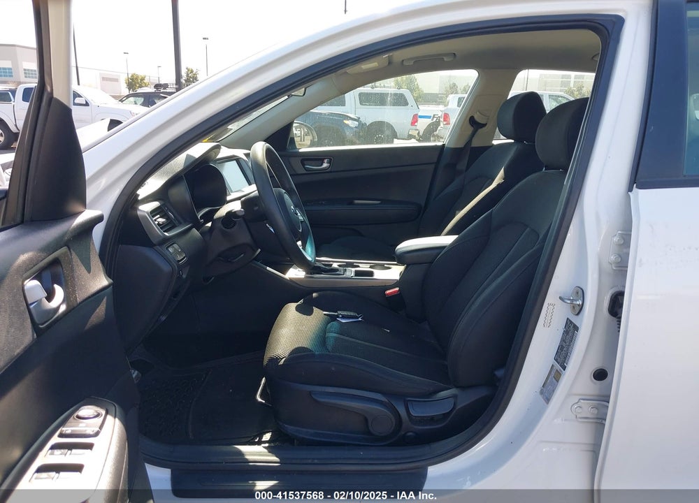 2020 KIA OPTIMA VIN: 5XXGT4L31LG404625