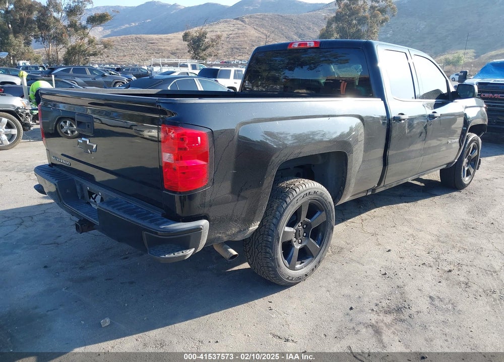 2018 CHEVROLET SILVERADO VIN: 1GCVKNEH3JZ247828