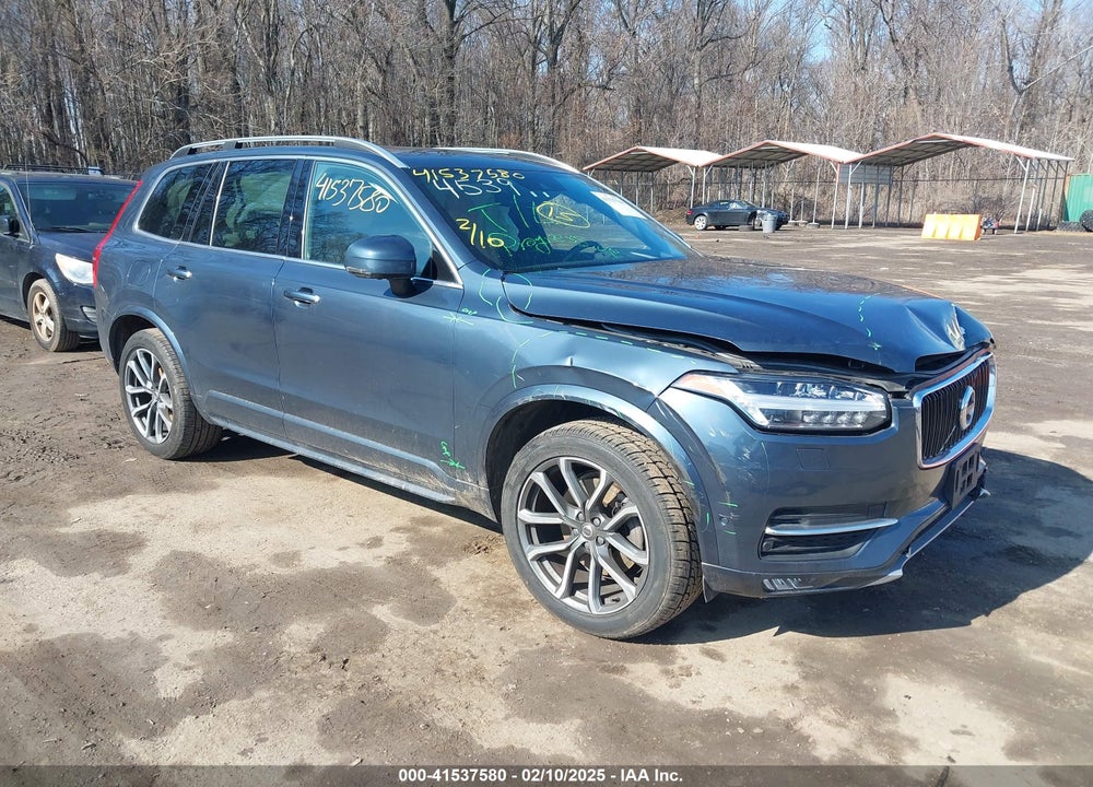 2018 VOLVO XC90 T6 MOMENTUM VIN: YV4A22PKXJ1204539