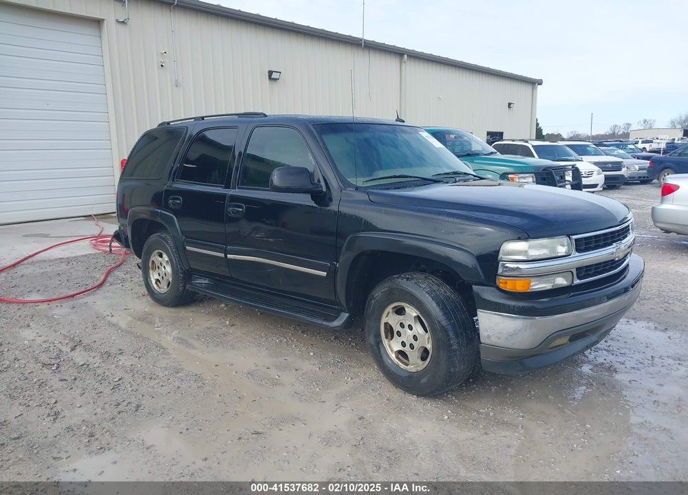 2005 CHEVROLET TAHOE LS VIN: 1GNEC13T95J149136