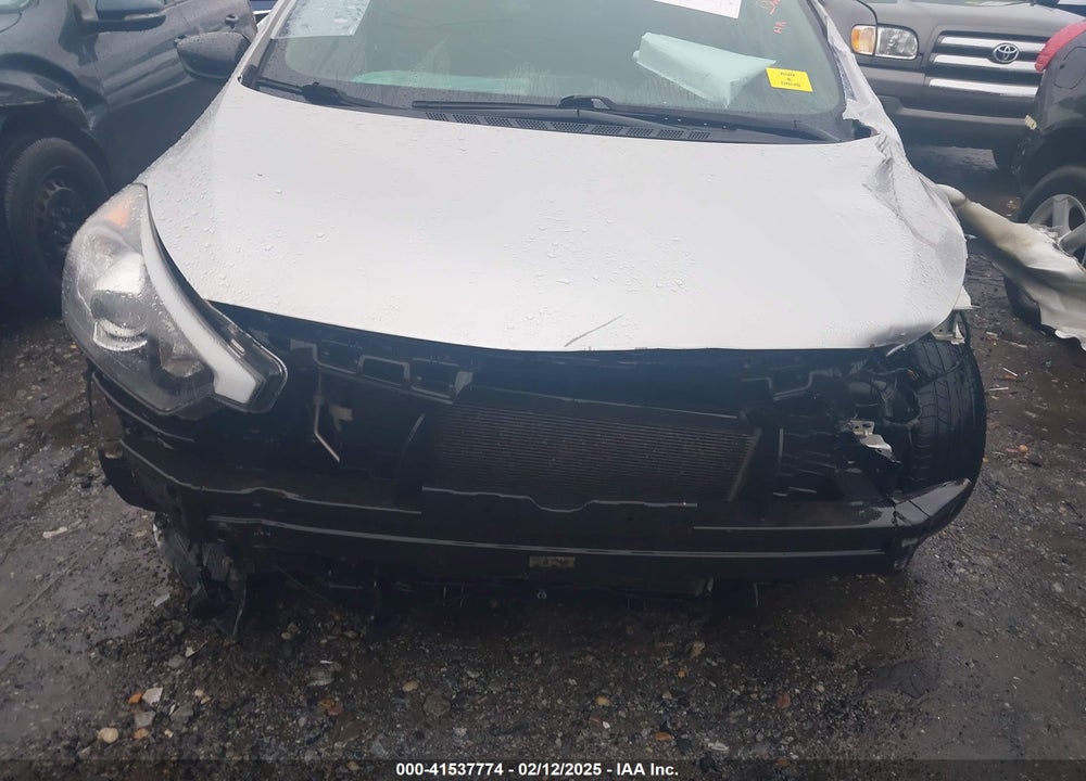 2015 KIA FORTE VIN: KNAFK4A6XF5377121