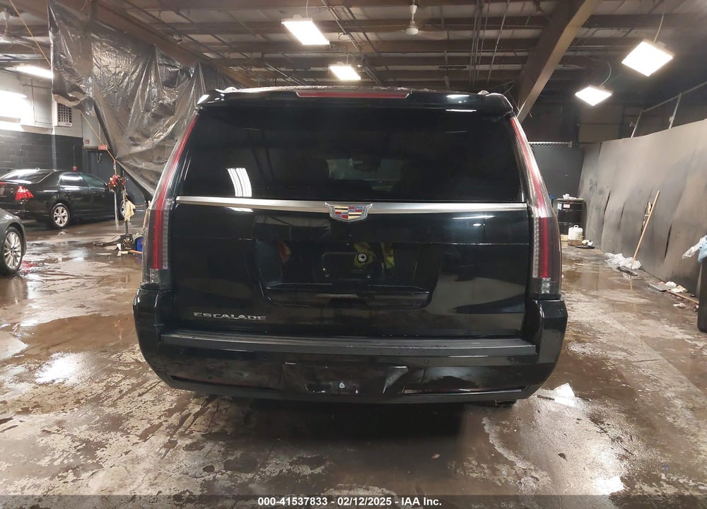 2015 CADILLAC ESCALADE ESV VIN: 1GYS4JKJ9FR274868