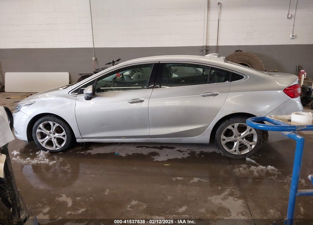 2017 CHEVROLET CRUZE VIN: 1G1BF5SM3H7167131