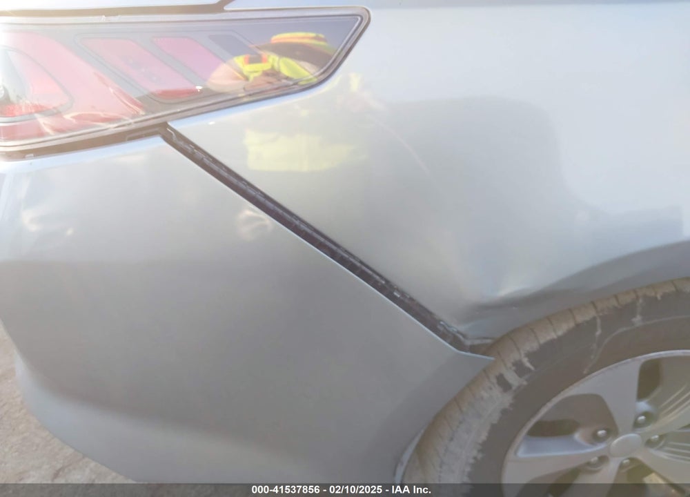 2014 KIA OPTIMA HYBRID VIN: KNAGM4AD4E5070619