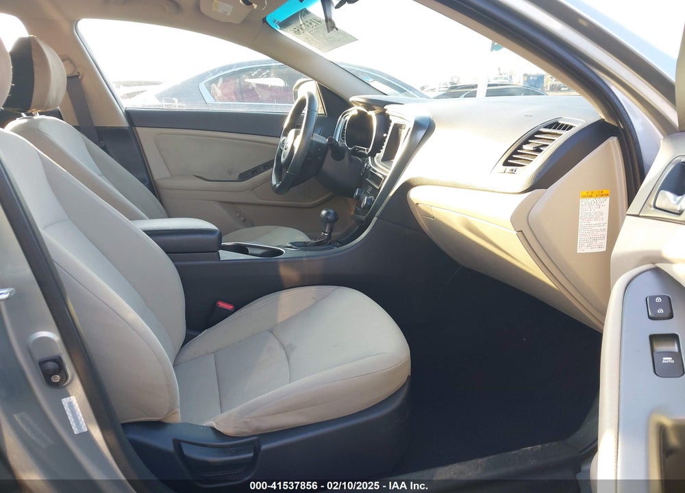 2014 KIA OPTIMA HYBRID VIN: KNAGM4AD4E5070619