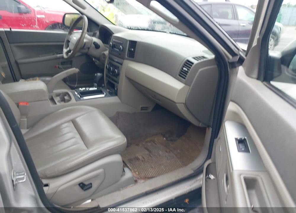 2007 JEEP GRAND CHEROKEE VIN: 1J8GR48K67C666394