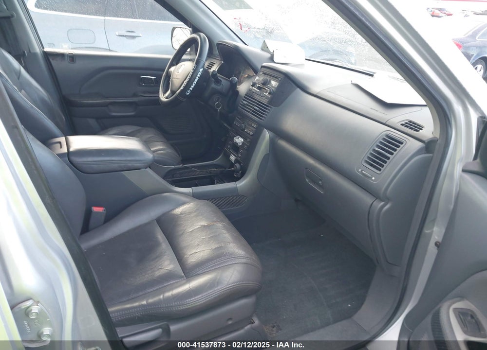 2004 HONDA PILOT EX-L VIN: 2HKYF18654H582766